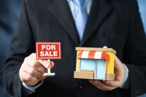 What Happens After You Sell Your Business? Brand, Role & Transition Timeline Explained